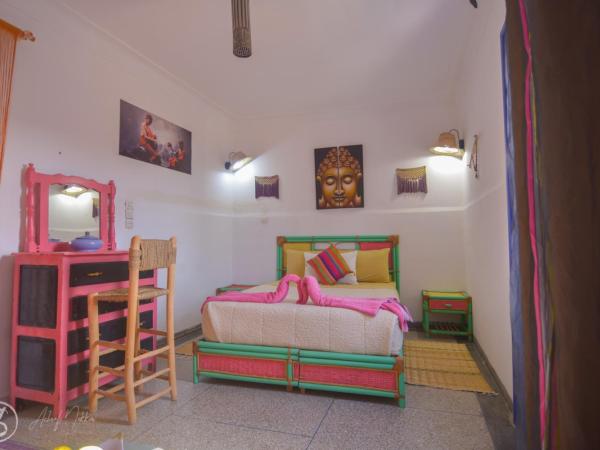 Yousurf Surf House : photo 8 de la chambre chambre quadruple