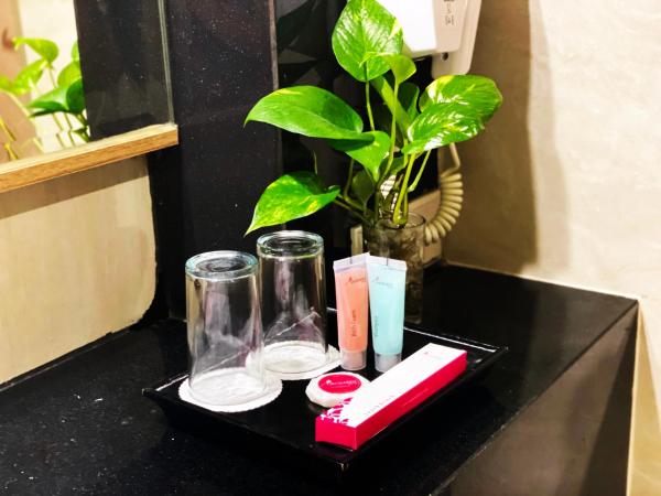 Orchardz Hotel Industri Jakarta Kemayoran : photo 5 de la chambre chambre lit king-size supérieure