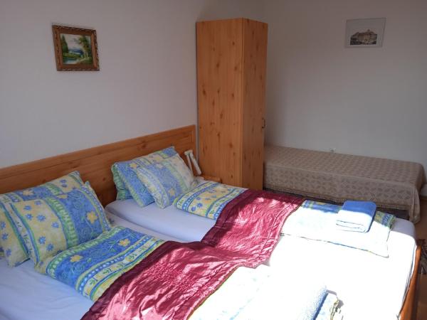 Agria Wellness Guesthouse : photo 2 de la chambre chambre triple