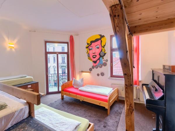 Hostel Lollis Homestay Dresden : photo 7 de la chambre lit dans dortoir 6 lits