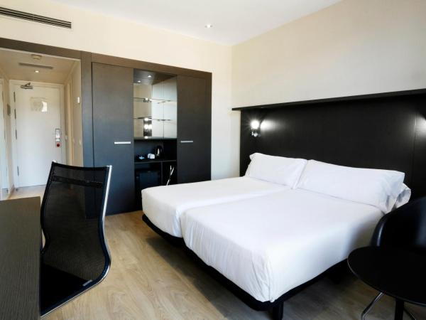 Hotel Alimara : photo 1 de la chambre chambre double ou lits jumeaux