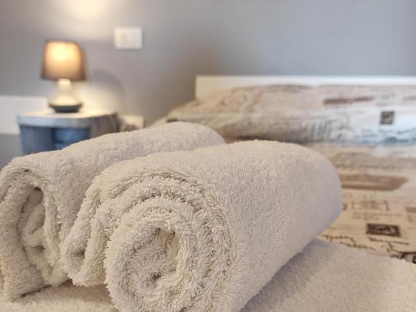 Corte Clocego : photo 2 de la chambre chambre triple avec salle de bains privative séparée