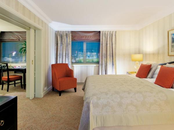 InterContinental Wien, an IHG Hotel : photo 2 de la chambre suite 1 chambre avec lit king-size - vue sur parc