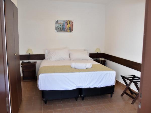 EMILIA HOTEL : photo 3 de la chambre chambre double