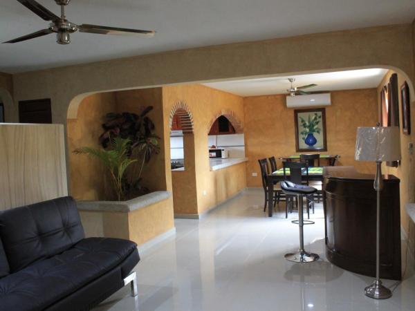 Hotel La Casona Real : photo 8 de la chambre suite familiale