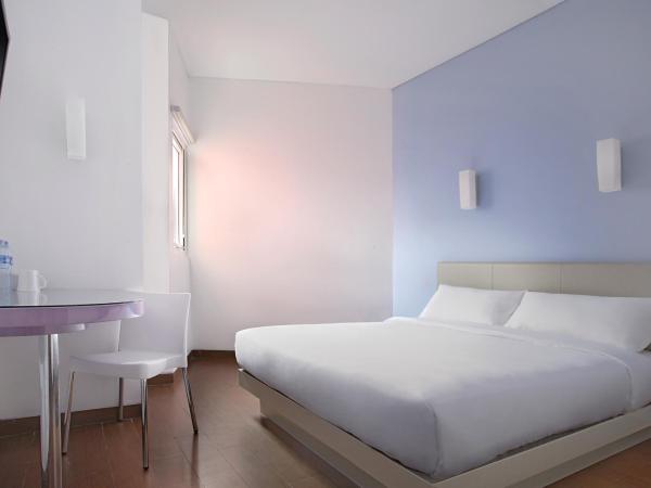 Amaris Hotel Juanda : photo 2 de la chambre chambre lit queen-size Élégante