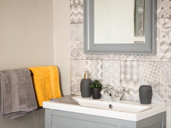 Tipperary House Dublin : photo 4 de la chambre chambre lits jumeaux avec salle de bains commune