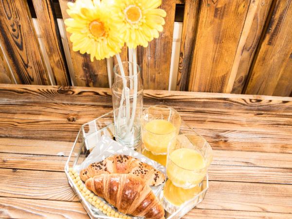 Tipperary House Dublin : photo 6 de la chambre chambre lits jumeaux avec salle de bains commune