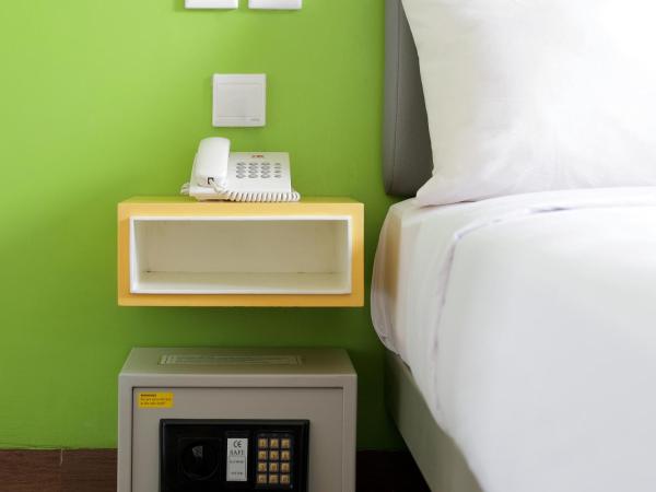 Amaris Hotel Thamrin City : photo 2 de la chambre chambre lit queen-size smart
