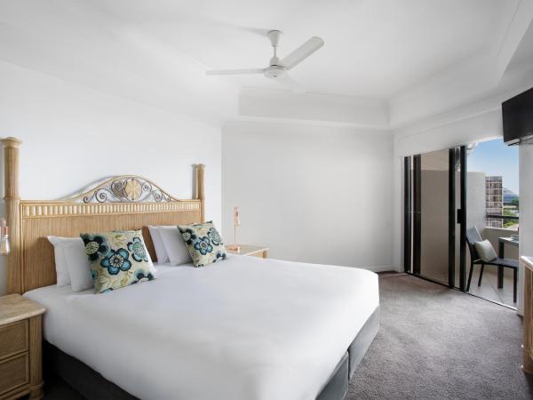 Mantra Esplanade : photo 5 de la chambre appartement 2 chambres avec vue sur la ville pouvant Être divisé en 2 studios