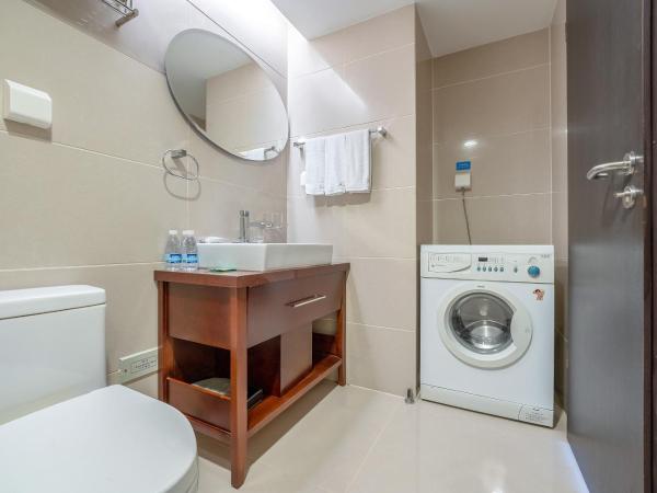 Qingdao Housing International Hotel : photo 4 de la chambre chambre lits jumeaux supérieure