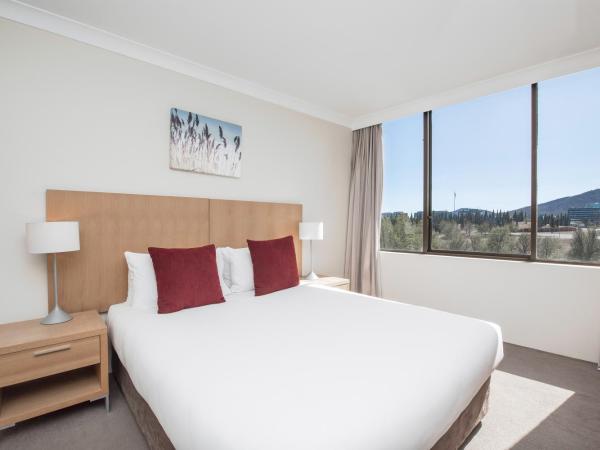 BreakFree Capital Tower Apartments : photo 4 de la chambre appartement 3 chambres - ménage hebdomadaire