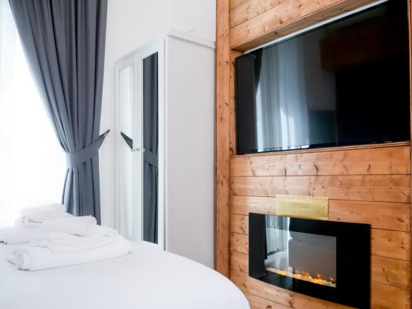 Comfort Zone Naples : photo 5 de la chambre chambre double supérieure avec balcon - dépendance