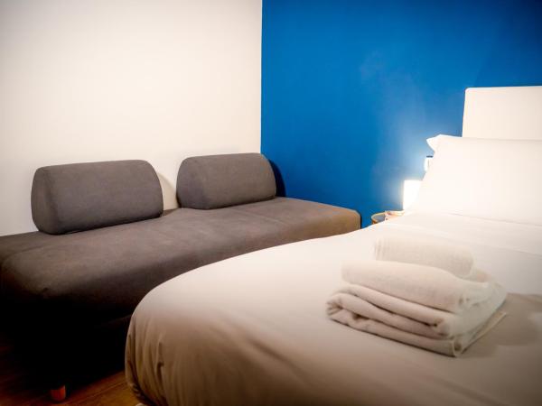 Comfort Zone Naples : photo 4 de la chambre chambre double supérieure avec balcon - dépendance