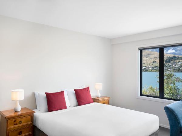 BreakFree The Point : photo 2 de la chambre studio avec vue sur lac