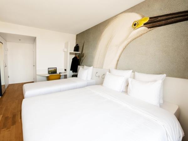 B&B HOTEL Basel : photo 1 de la chambre chambre triple