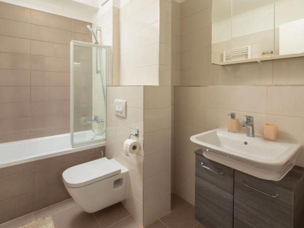 Vision Apartments Budapest : photo 9 de la chambre studio lit king-size deluxe