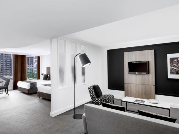 Mantra on Little Bourke : photo 1 de la chambre studio lit queen-size
