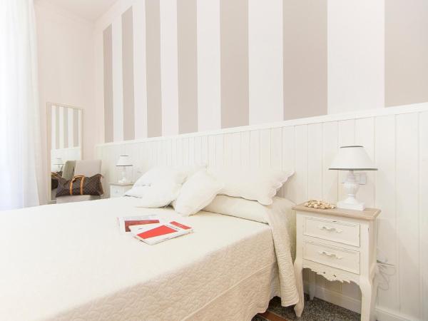Lungomare Rooms & Charme : photo 4 de la chambre chambre double ou lits jumeaux