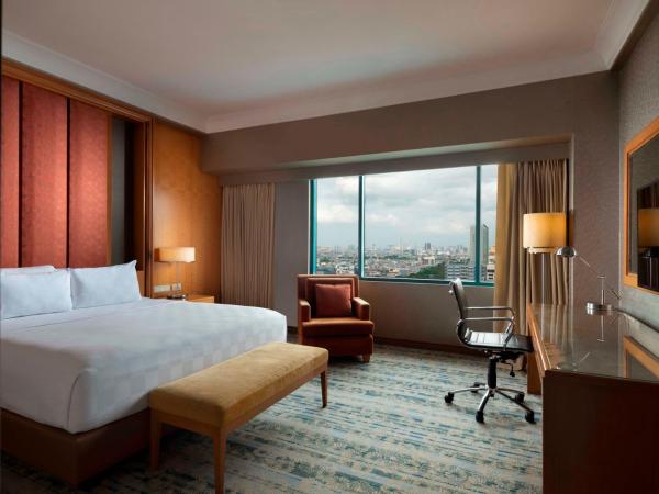 Hotel Ciputra Jakarta managed by Swiss-Belhotel International : photo 1 de la chambre suite