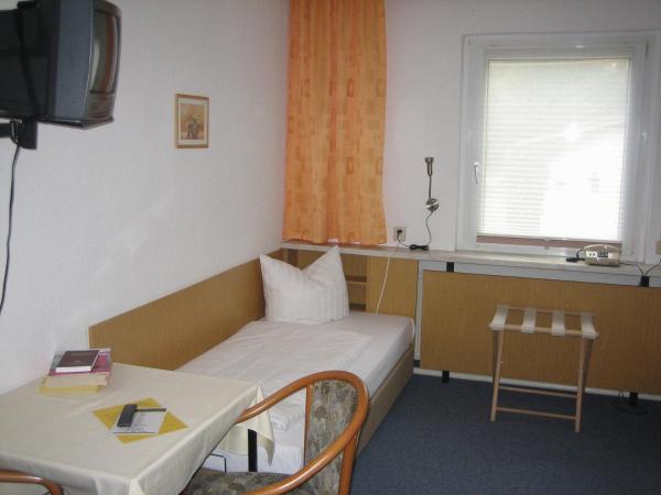 Hotel Heidenschanze : photo 6 de la chambre chambre simple