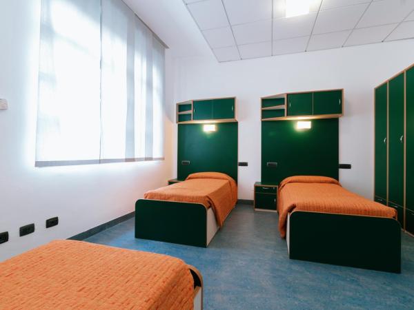 Open011 : photo 2 de la chambre chambre triple