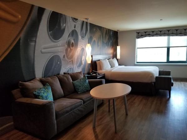 Hotel Indigo Pittsburgh East Liberty, an IHG Hotel : photo 8 de la chambre suite lit king-size – non-fumeurs