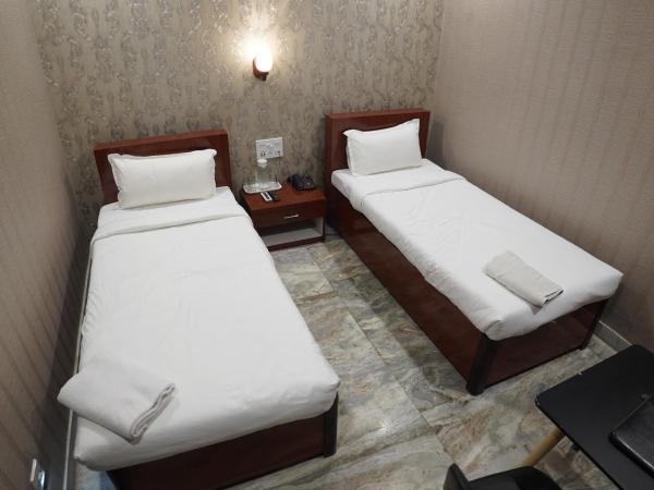 HOTEL PARK VICTORIA : photo 2 de la chambre chambre double ou lits jumeaux supérieure
