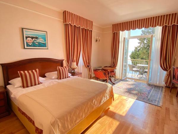 Hotel Savoy : photo 2 de la chambre chambre double supérieure avec balcon - vue sur mer