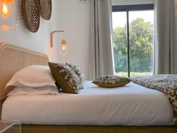 l'Albitru : photo 2 de la chambre chambre double - vue sur jardin