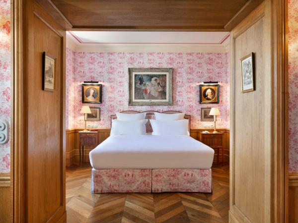 Airelles Gordes, La Bastide : photo 3 de la chambre suite 1 chambre côté vallée