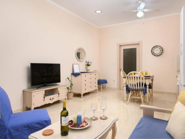 Nostalgia Corfu Town Apartments : photo 2 de la chambre appartement - rez-de-chaussée