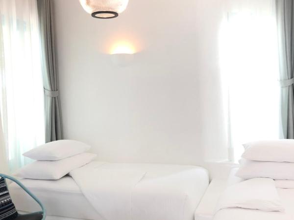 Resort de Paskani : photo 2 de la chambre chambre lits jumeaux de luxe avec terrasse