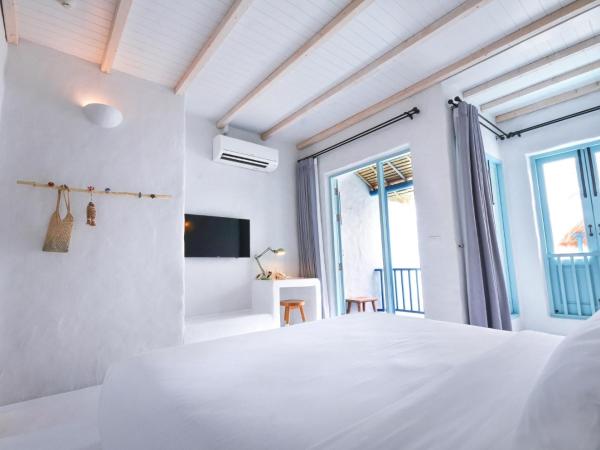 Resort de Paskani : photo 4 de la chambre chambre double - vue sur piscine