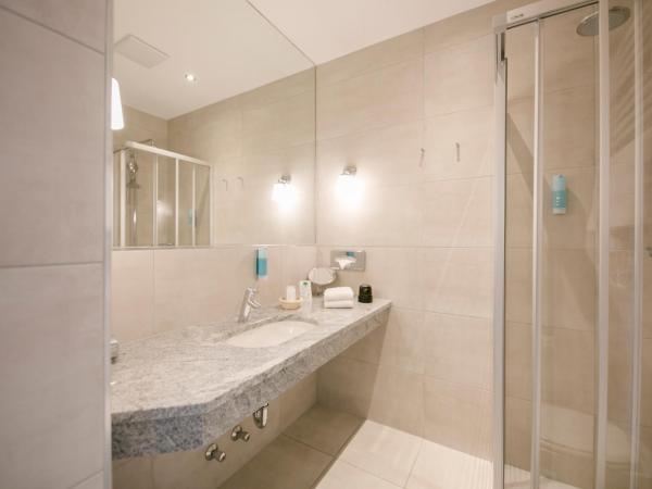 Hotel Sailer : photo 5 de la chambre chambre confortable Économique