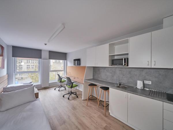 Apartamenty Collegia : photo 1 de la chambre chambre lits jumeaux standard