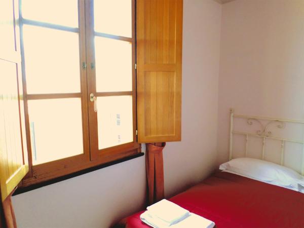 Villa Maria Pia : photo 4 de la chambre chambre lits jumeaux standard