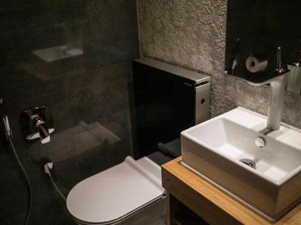 Rooms Lejletul : photo 5 de la chambre chambre double deluxe - vue sur ville