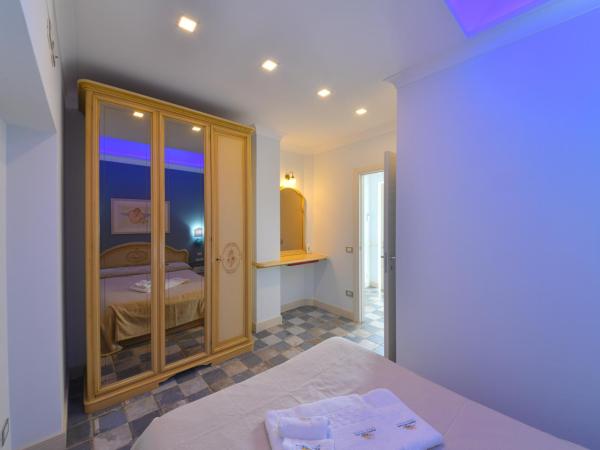 Belgodere di Mezzavia Apartments : photo 6 de la chambre appartement avec balcon