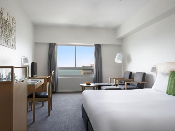 Mantra Pandanas : photo 1 de la chambre studio apartment water view
