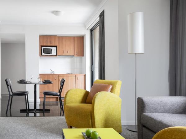 Mantra Parramatta : photo 1 de la chambre suite confort