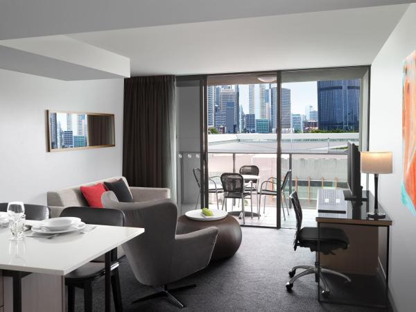 Mantra South Bank Brisbane : photo 1 de la chambre appartement 2 chambres avec 2 salles de bains