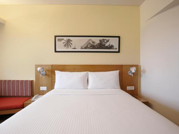 ibis Pune Viman Nagar - An Accor Brand : photo 9 de la chambre chambre standard lit queen-size