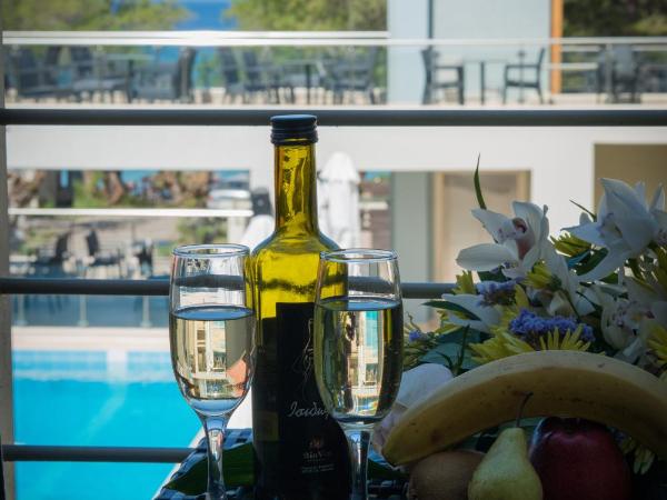 Mantinia Bay Hotel : photo 7 de la chambre appartement familial - duplex