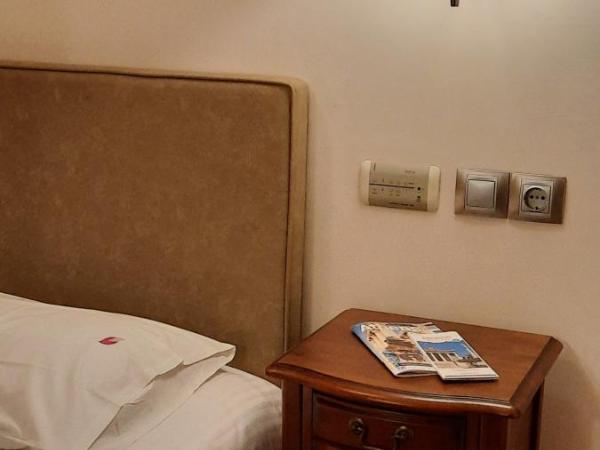 Olympic Fashion Hotels : photo 6 de la chambre chambre double Économique - semi sous-sol