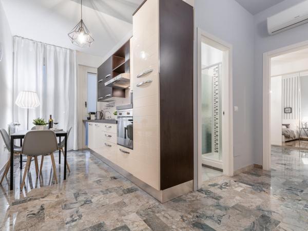 4 Star Bologna Train Station - Self Check-In : photo 1 de la chambre appartement 1 chambre