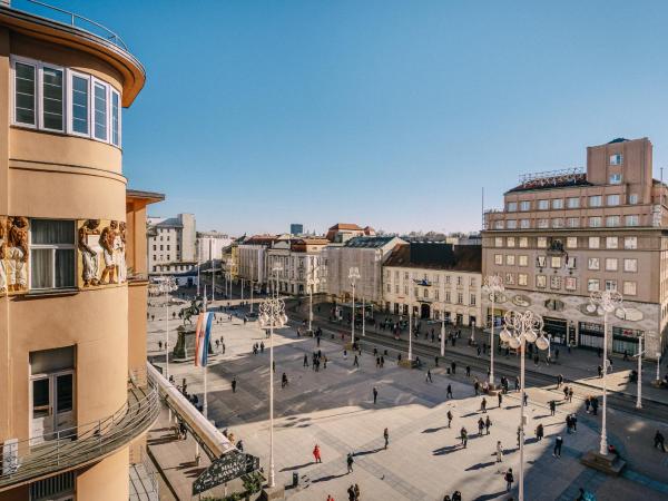 Bed & Breakfast Sky City Center : photo 2 de la chambre chambre double – vue sur ville