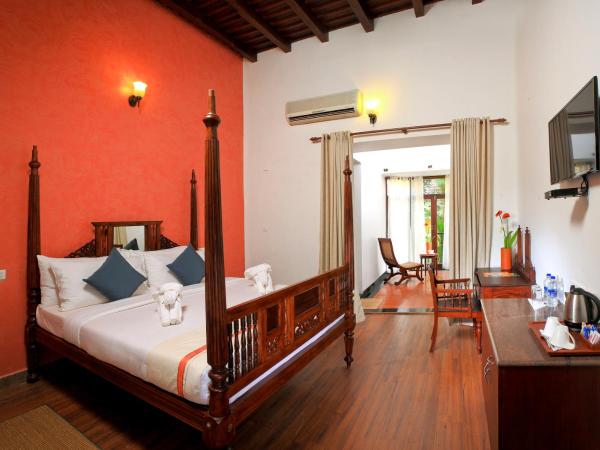 Amritara The Poovath Beachfront Heritage, Fort Kochi : photo 2 de la chambre chambre - vue sur mer