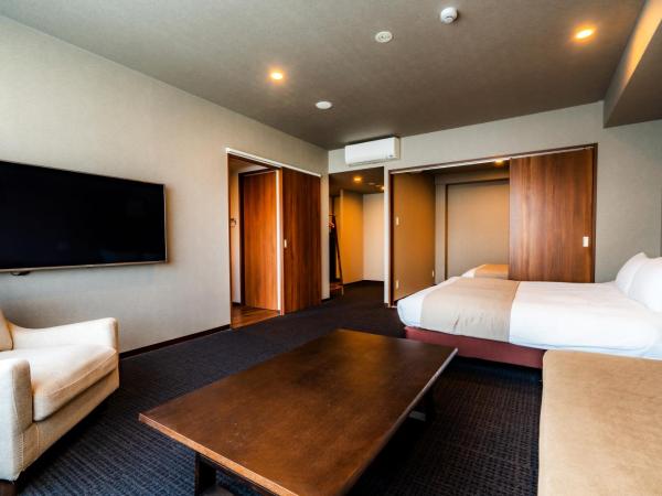 Randor Residential Hotel Kyoto Suites : photo 4 de la chambre chambre exécutive avec 2 lits queen-size