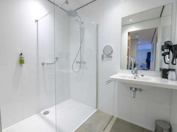 Flonk Hotel Groningen Centre, BW Signature Collection : photo 5 de la chambre appartement 1 chambre avec balcon